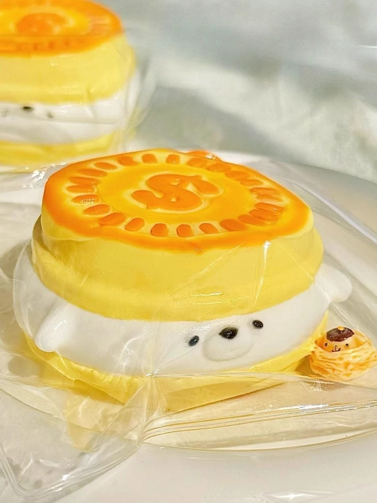 Cute Bread Crumbs Bear Squeeze Toy Portable Stress Reducing Toys Slow Rising Kawaii Squeeze Decompression Toy Gift Squishy Toys