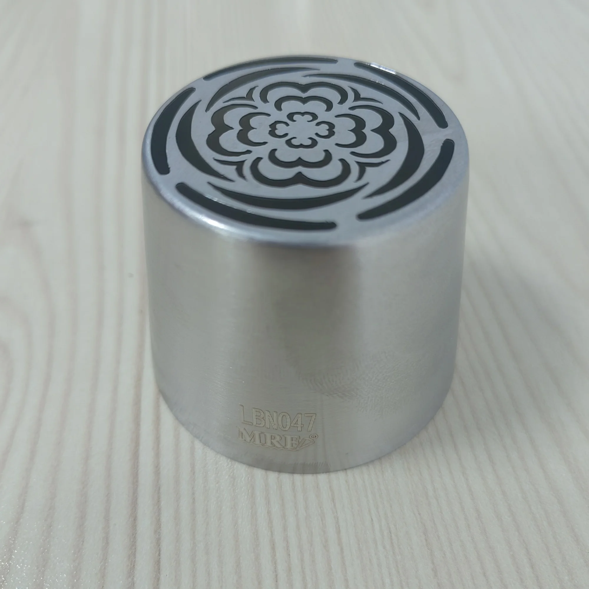 New Arrival Stainless Steel XL Russian Style Flower Icing Tip Pastry Piping Nozzle #LBNO47