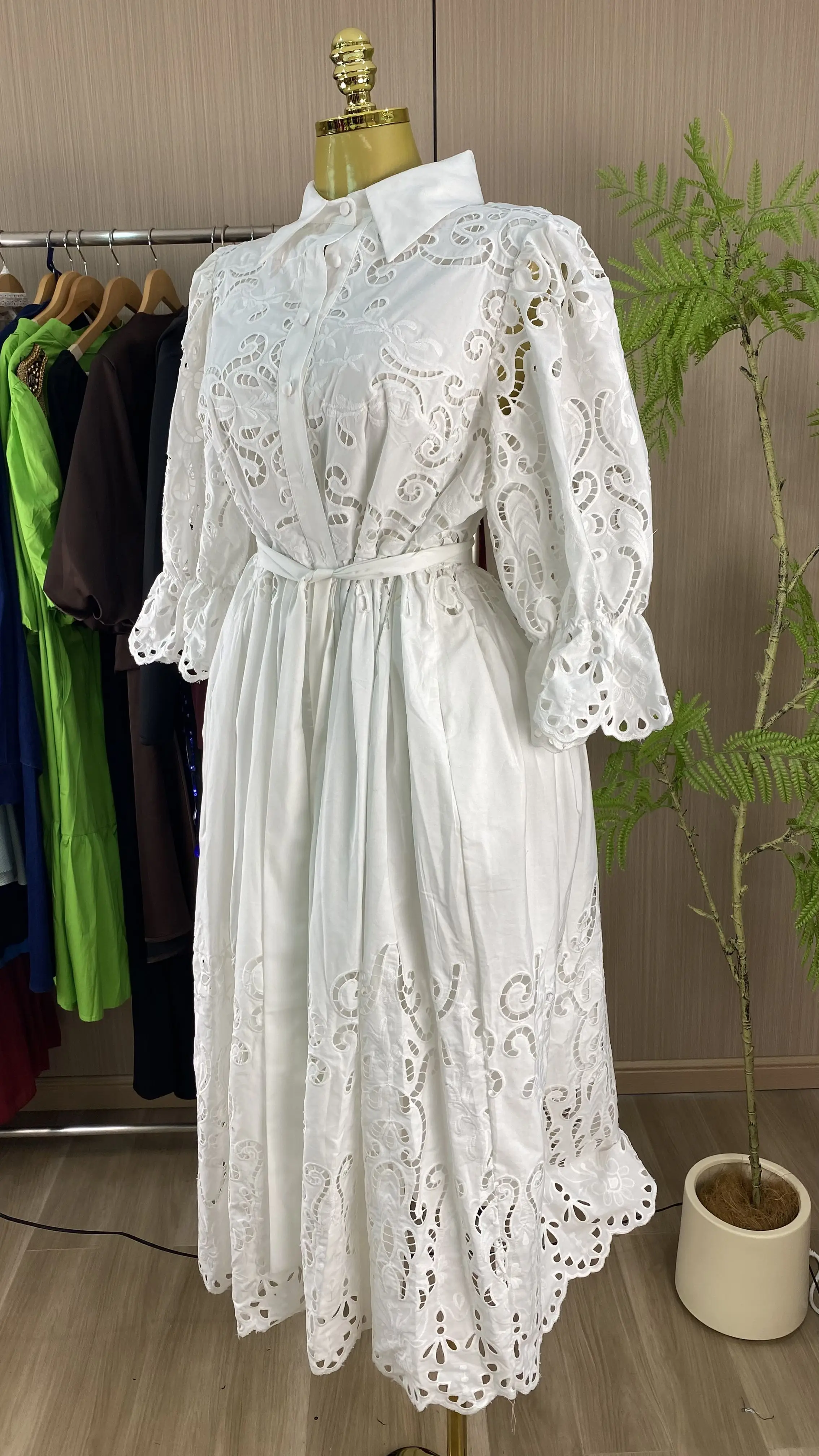 New Spring/Autumn Casual Single-Breasted Dress with Lace Decoration, Hollowed-out Puff Sleeves, and Belt.-GZXX822