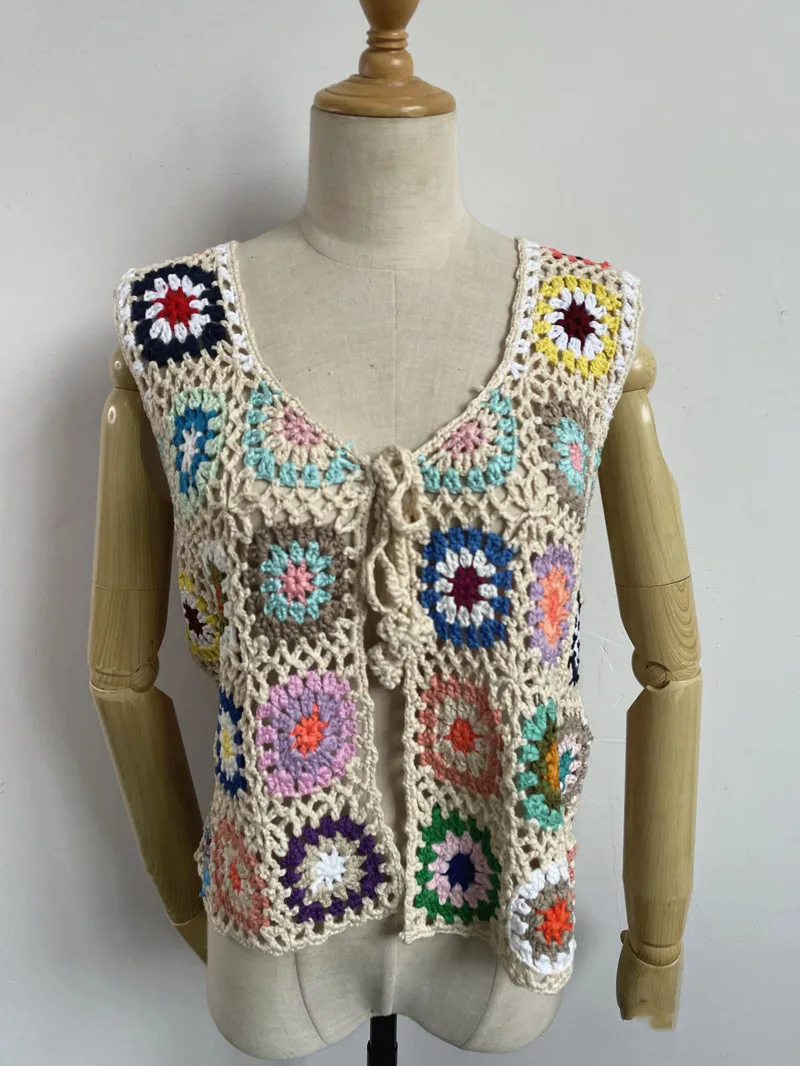 Crochet Women Knitted Vest Summer Retro Sleeveless Ladies Vests Jacket Cardigan Boho Coats Bohemian Beach Embroidery Waistcoat