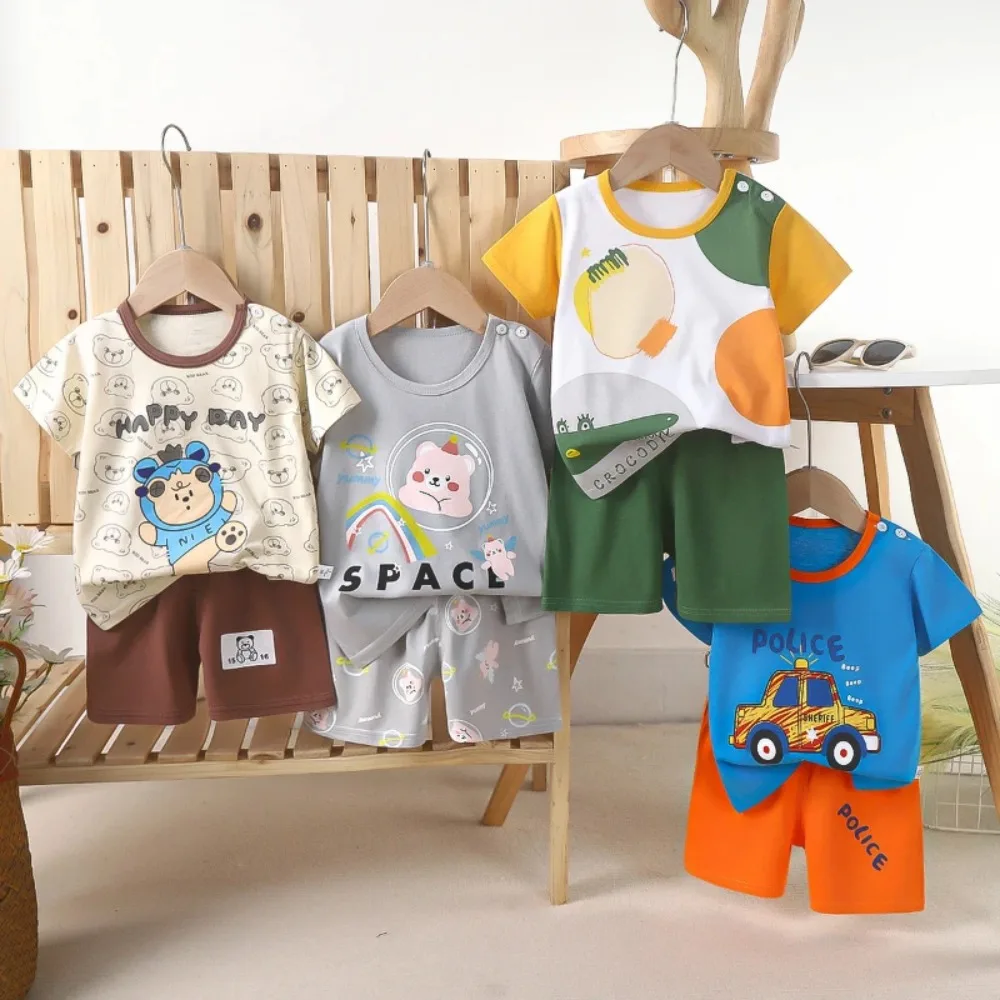 Set a maniche corte per bambini per l'estate Abbigliamento leggero in puro cotone per ragazzi T-shirt sottile per nuove ragazze per abiti estivi per bambini