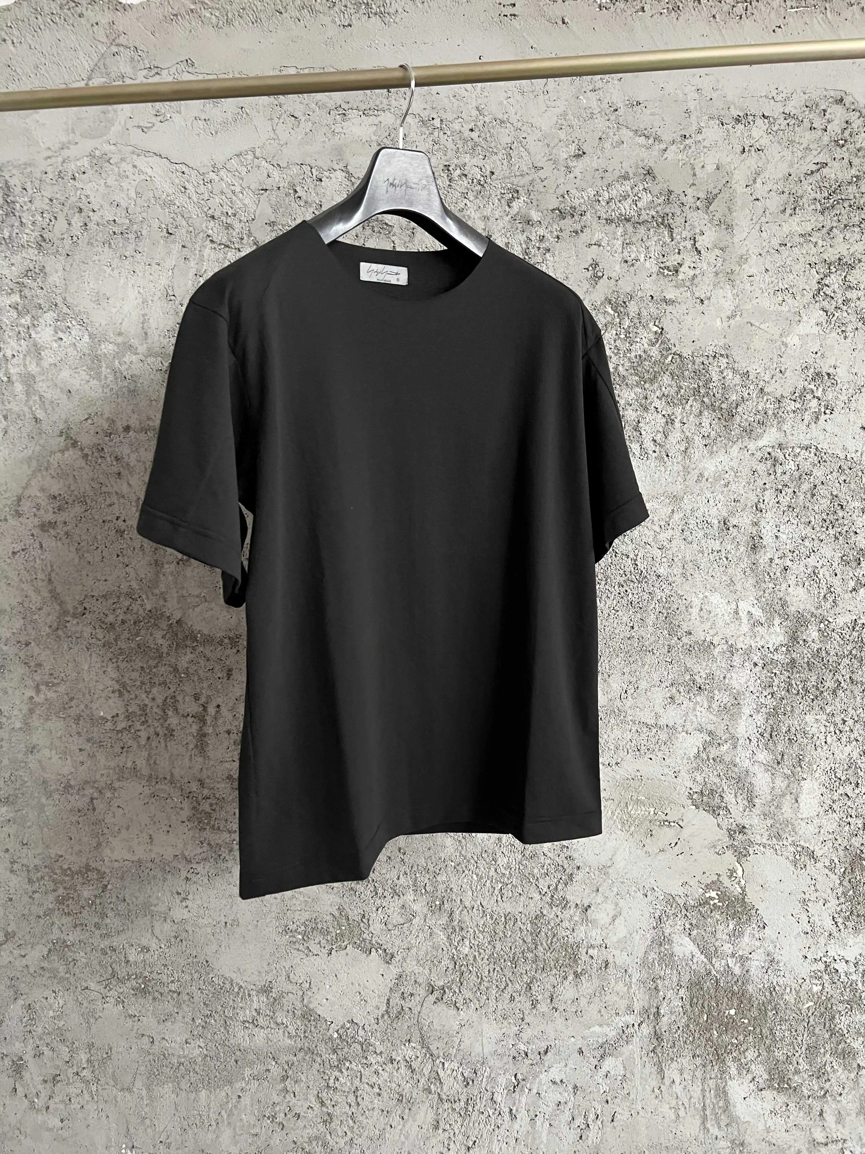 

Two layers of short-sleeved T-shirts with fringed and spliced ribbons, made of pure cotton and imported from Japan