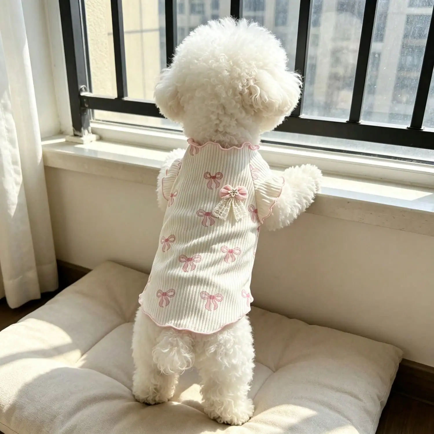 Niedliches Hundet-Shirt mit Schleifendruck und Rüschen, Weiches Geripptes Kurzarm-Oberteil mit Spitzenschleifendekor für Welpen Kleiner Rassen wie Bichon und Teddy – Detail 7