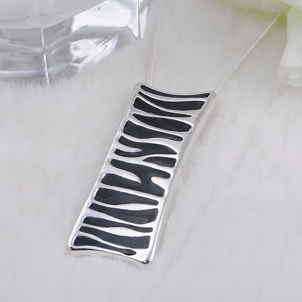 New Women Men Jewelry Geometry Torques Enamel Statement Necklaces Pendants