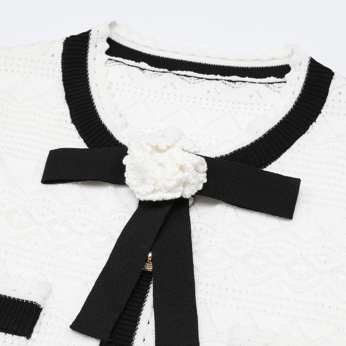 LEOSOXS High Quality Summer Autumn New Women Bow Color Block Long Sleeve Knitted Cardigan And Skirt Commuter Outfit Set