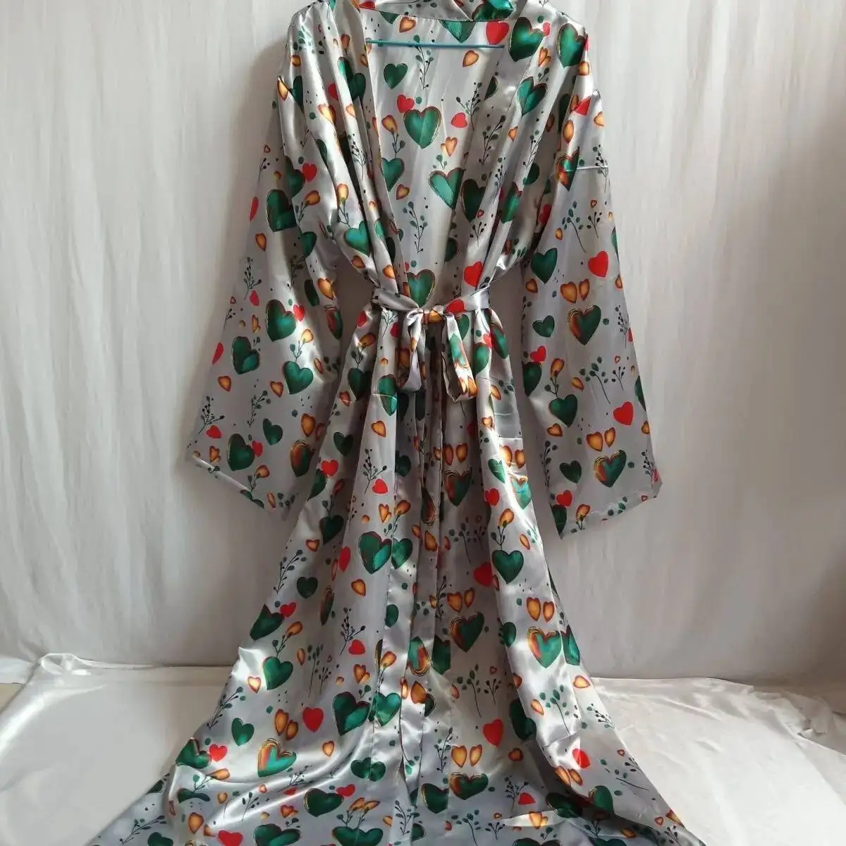 125-130cm Glossy Elegant Men Women Satin Maxi Dress Long Sleeve Loose Night Dress Sleeping Robe