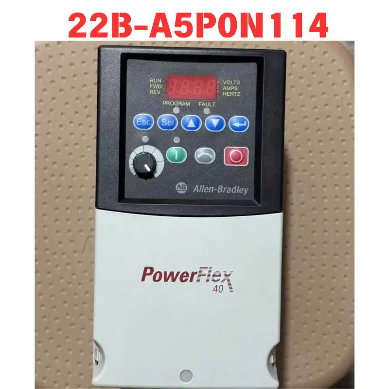 

Used 22B-D4PON104 Frequency converter Functional test OK