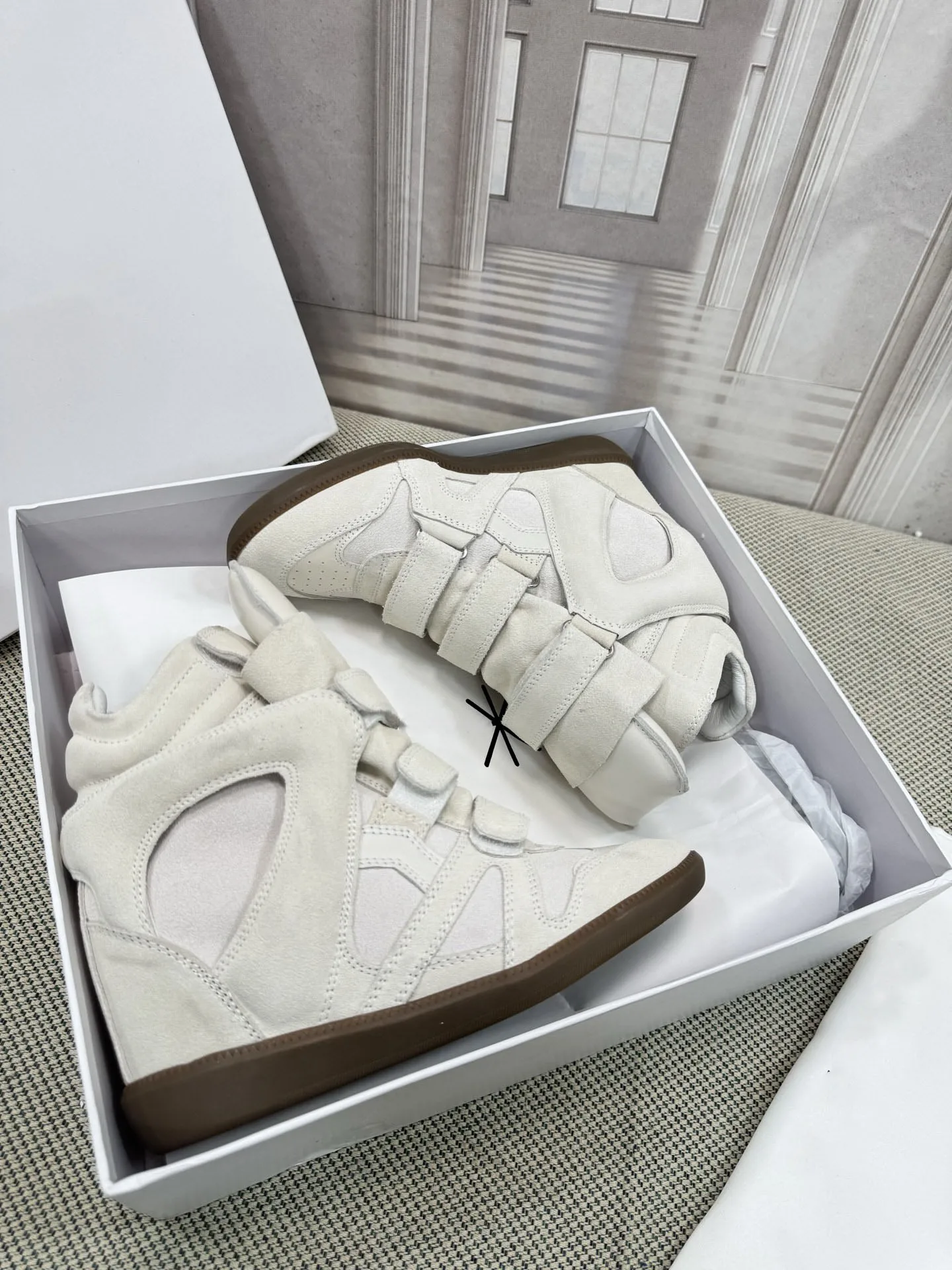 

Women Leather-trimmed Suede High-top Wedge Sneakers Hidden Concealed Wedge Heel Shoes