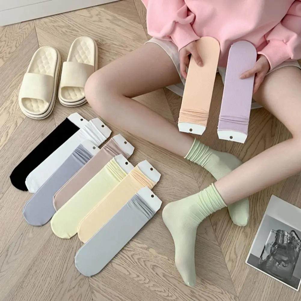 Носки для повседневного ношения, женские летние ультратонкие дышащие носки из ледяного шелка для повседневного ношения, мягкие однотонные спортивные носки для повседневного ношения