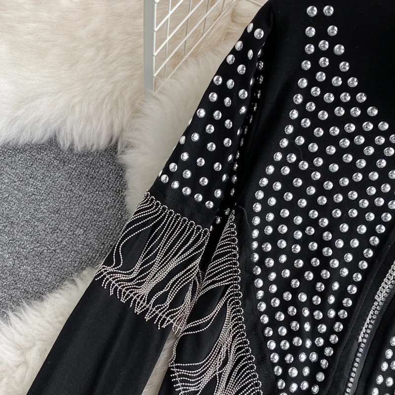 Clothland Vrouwen Sexy Kralen Kwastje Jas Lange Mouw Diamanten Rekbare Slanke Vrouwelijke Zwarte Tops Mujer CB142