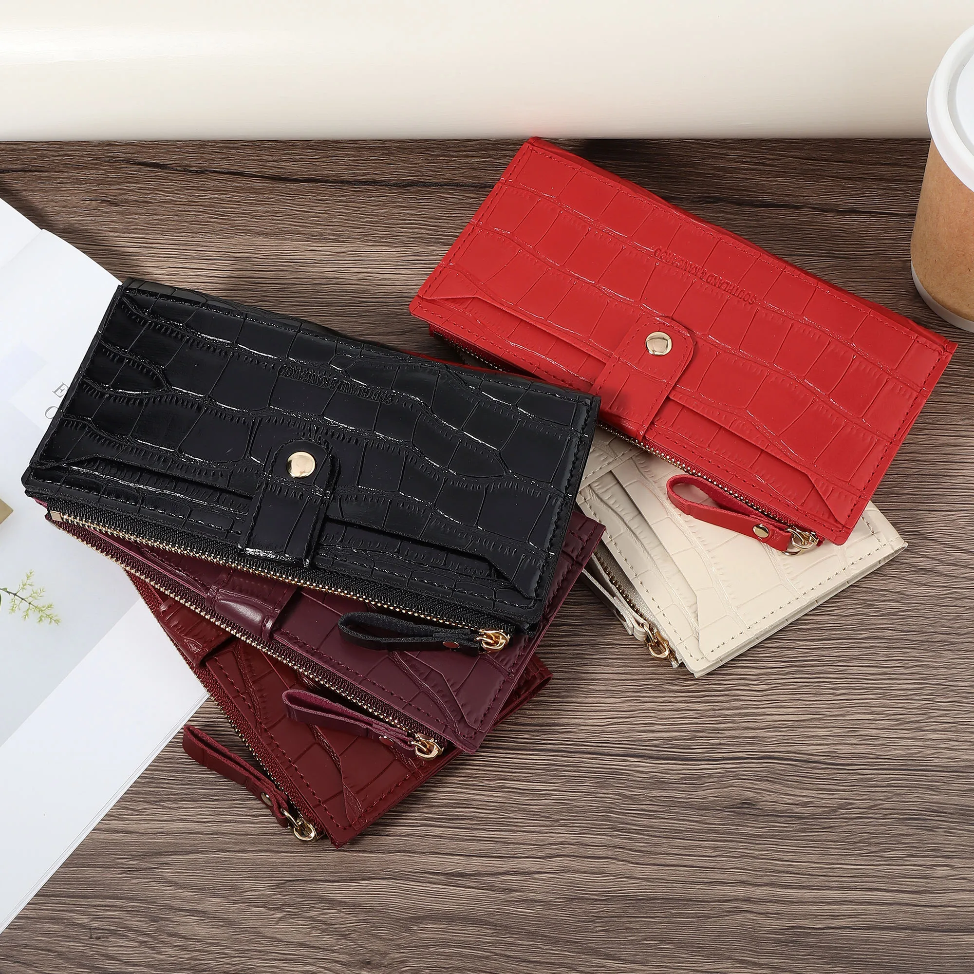 Thumbnail 3 - #84 Travel Document Wallets Comparison Guide