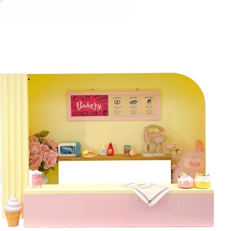 Pet workbench | Dopamine dessert station in the background photography clock