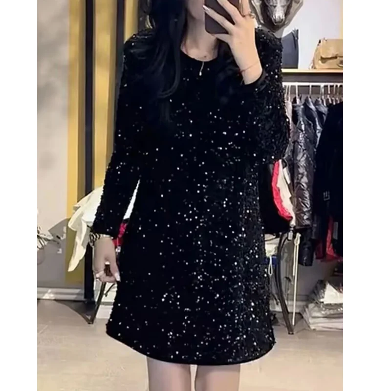 Abito da festa da ballo da donna Primavera 2026 Nuova moda Paillettes Abito elegante da donna a maniche lunghe Chic per il tempo libero Vacanza Abiti per giovani