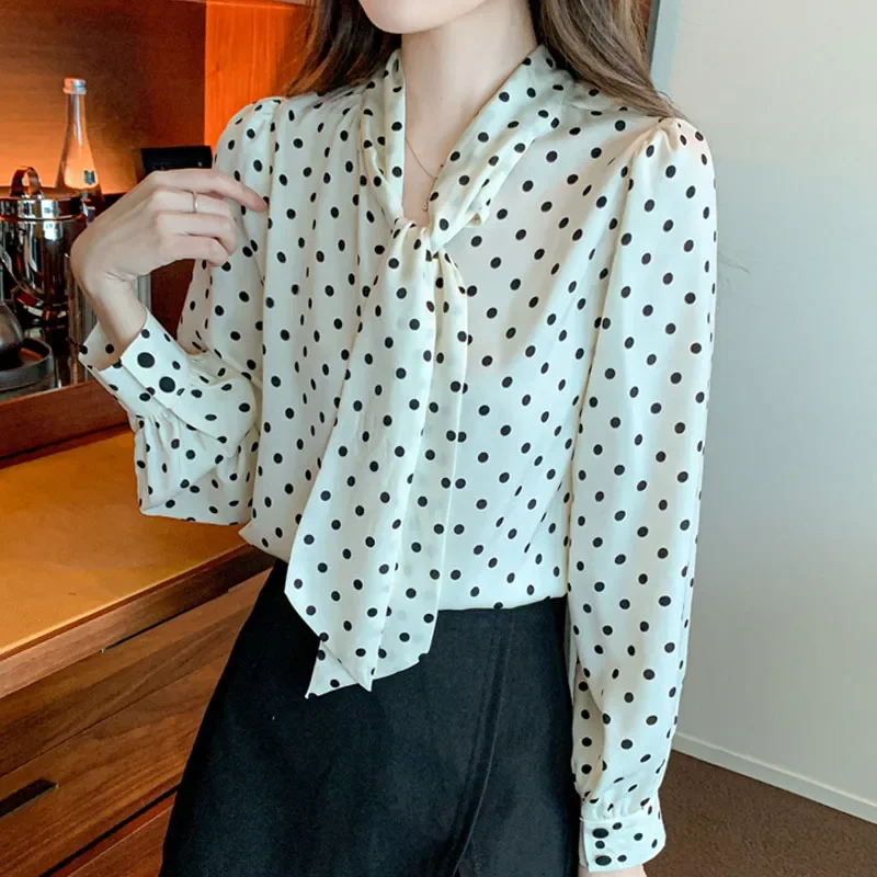 

Casual Long Sleeve V-Neck Women Blouse Lace-up Dot Chiffon Blouse Shirt Women Tops Blouses Shirts Blusas Para Mujer Camisas G995