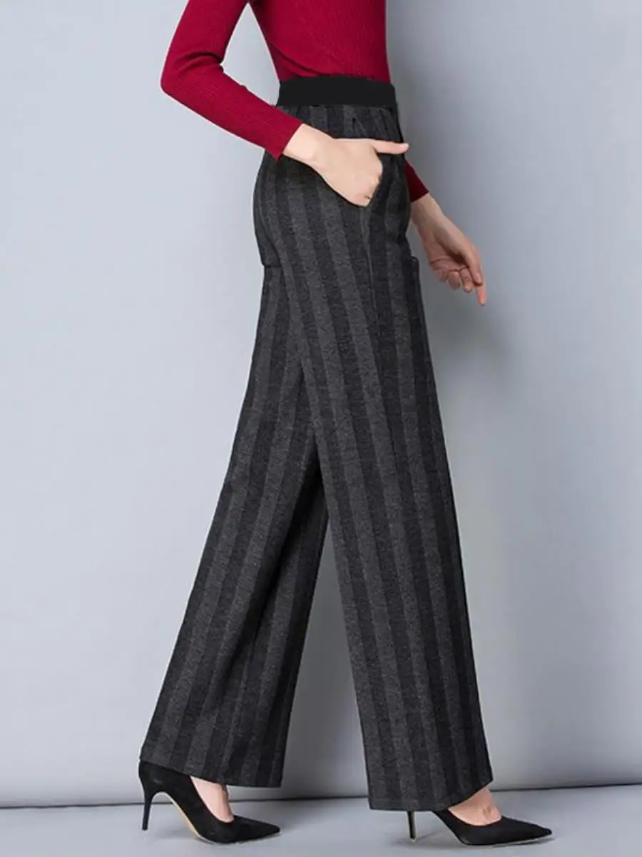 conjunto-de-duas-pecas-estilo-mamae-2026-primavera-outono-calca-listrada-preta-de-perna-larga-e-blusa-solta-com-elastico-para-mulheres-de-meia-idade-e-idosas