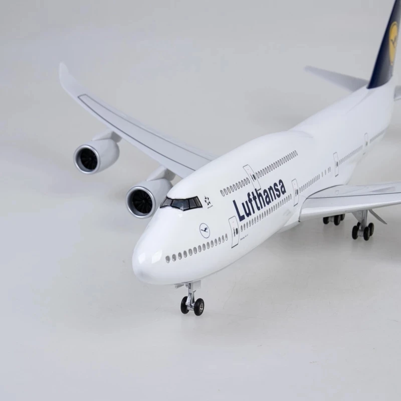 47CM 1/150スケール 747 B747 ルンダース航空 飛行機模型 ライトとホイール付き着陸装置 ダイキャストプラスチック樹脂製 子供向け
