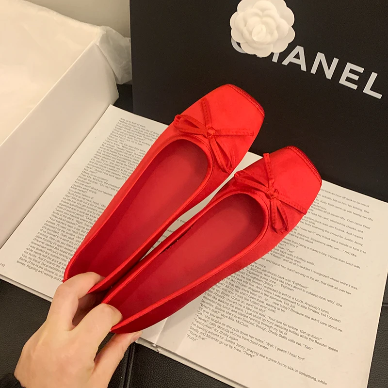 

2025 New Women Flat Fashion Velvet Ladies Eelgangt Mary Jane Shoes Square Toe Shallow Slip On Ballerinas Shoes Soft Ballet
