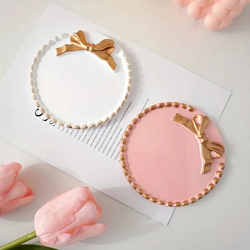 

European Victorian Style Retro Resin Mini Angel Oval Small Photo Frame Ornament Placeholder, Suitable for Earrings and Necklace