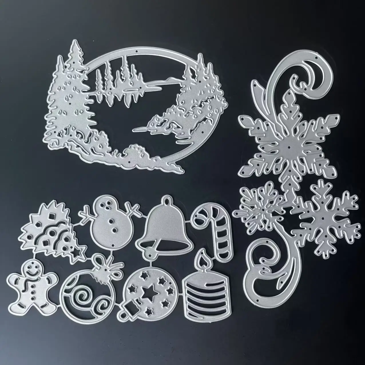 

Metal Cutting Dies DIY Merry Christams Embossing Stencil Template Scrapbooking Card Making Mold Photo Album Arts Crafts Tools