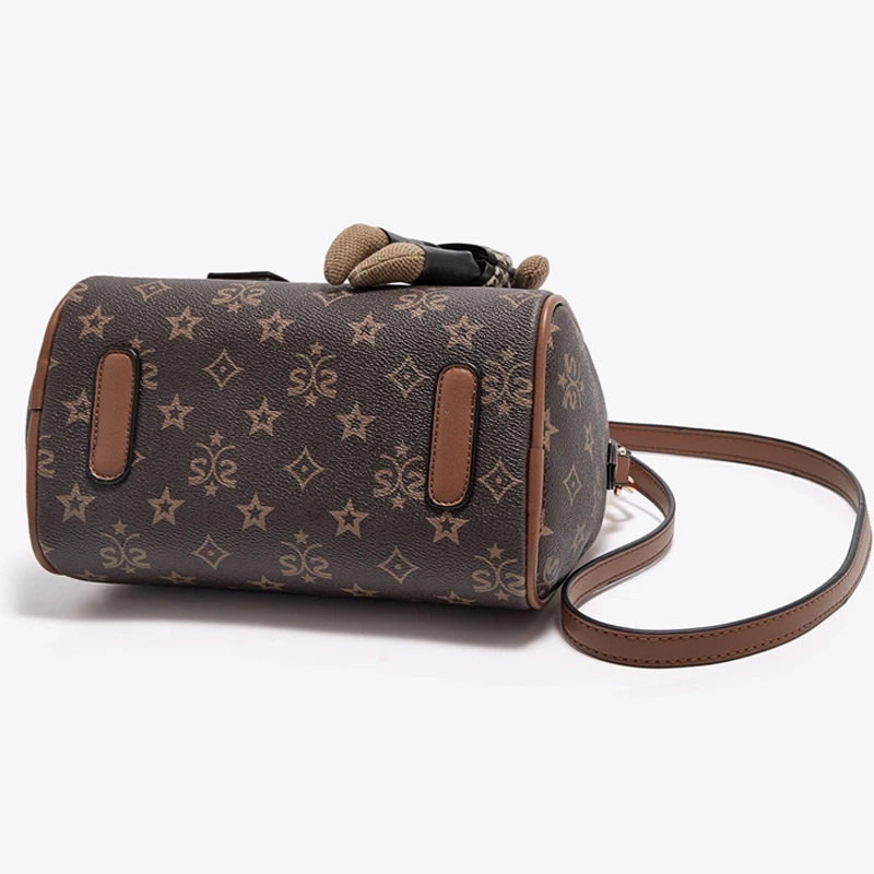 Thumbnail 2 - #23 Trending Pillow Bags Right Now