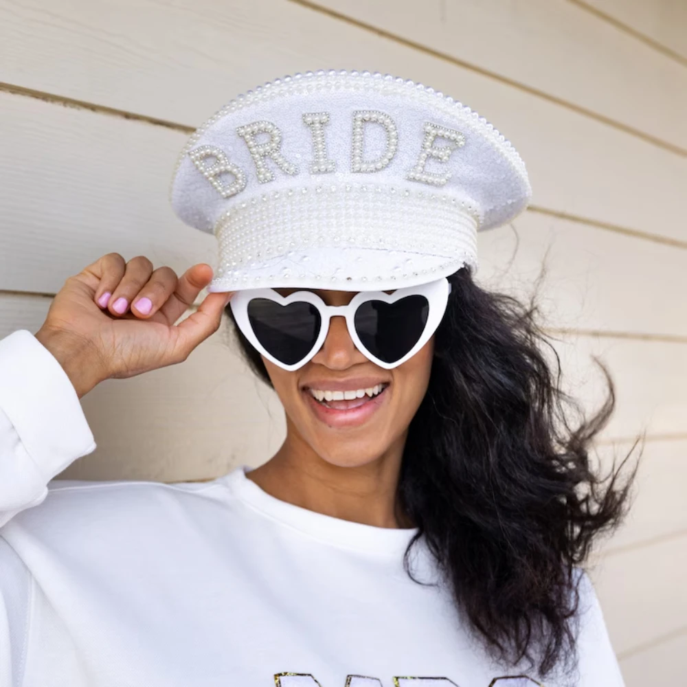 2024 Bride Letters Captain Pearls Hat Bride To Be Beach Gift for Hen Bachelorette Party Decorations Honeymoon Wedding Supplies