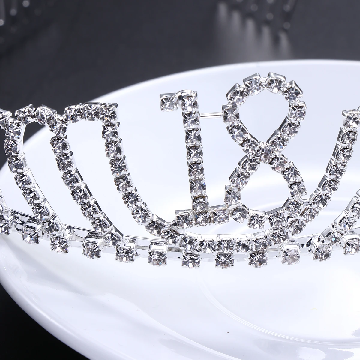 

Birthday Crown Queen Tiara Diamond Crystal Costume Decor Anti-Rust Free Size Stable Wearing Comfortable Headband Party