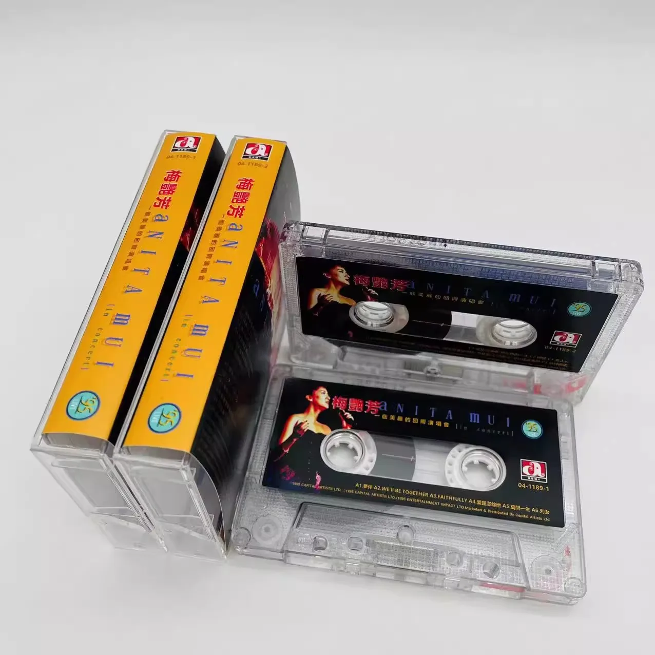 Classic Anita Mui Music Tape Greatest Hits Album 2pcs Cassettes Cosplay Recorder Car Walkman Party Soundtracks Box Collection