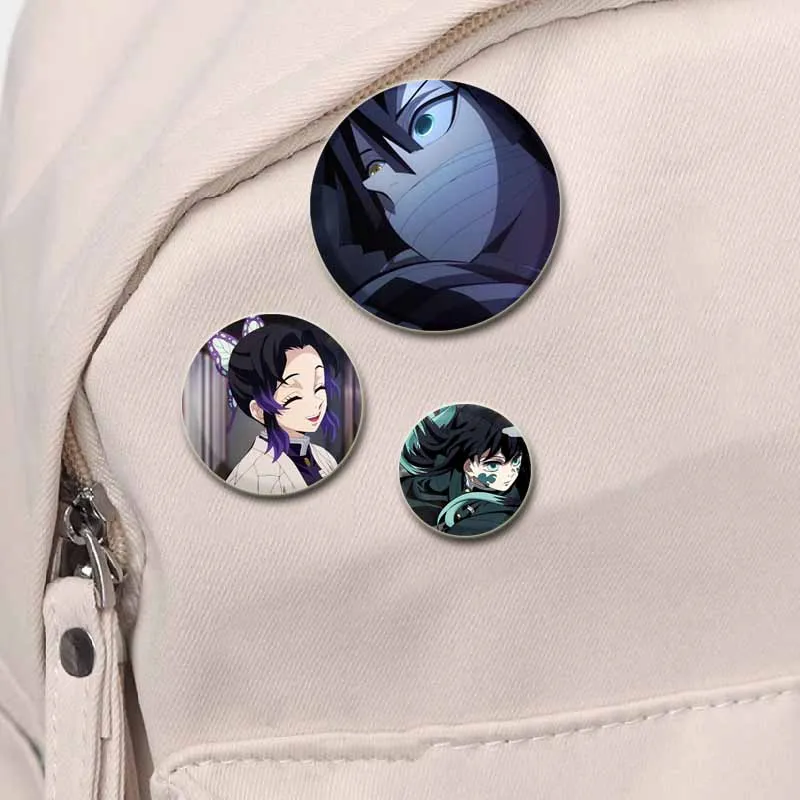 58/32/44mm Anime Demon Slayer Round Brooches Cartoon Lapel Pins Cosplay Badges Backpack Clothes Bag Jewelry Accessories Gifts