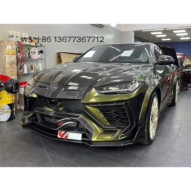 

MSY Style Dry Carbon Fiber Engine Hood URUS Bonnet