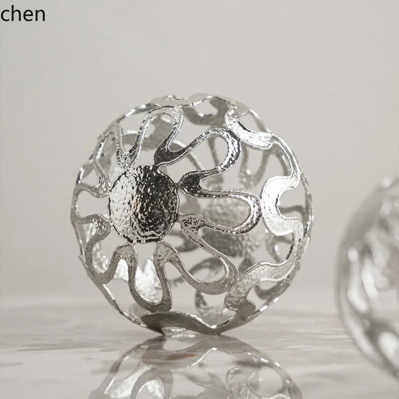 HT Metal Material Alloy Hollow Geometric Ball Modern Living Room Soft Decoration Ornament
