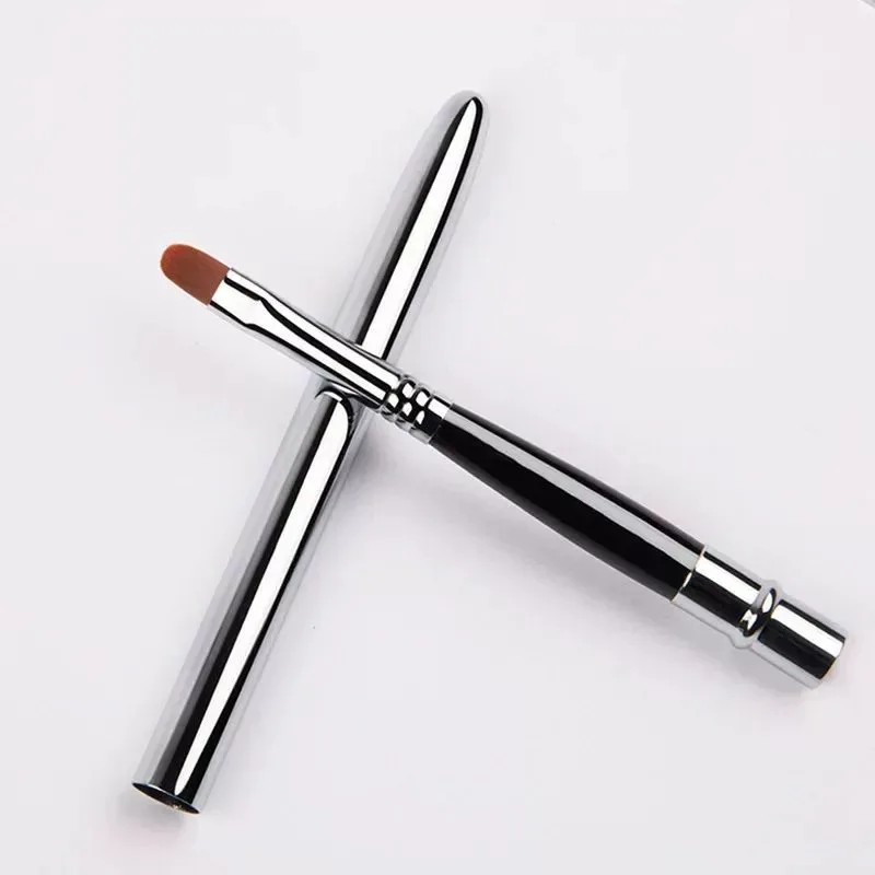 Portable Silver Lips Makeup Brush Pen Metal Handle Cosmetic Lipgloss Lipstick Lip Gloss Brush With Protect Cap Makeup Brushes