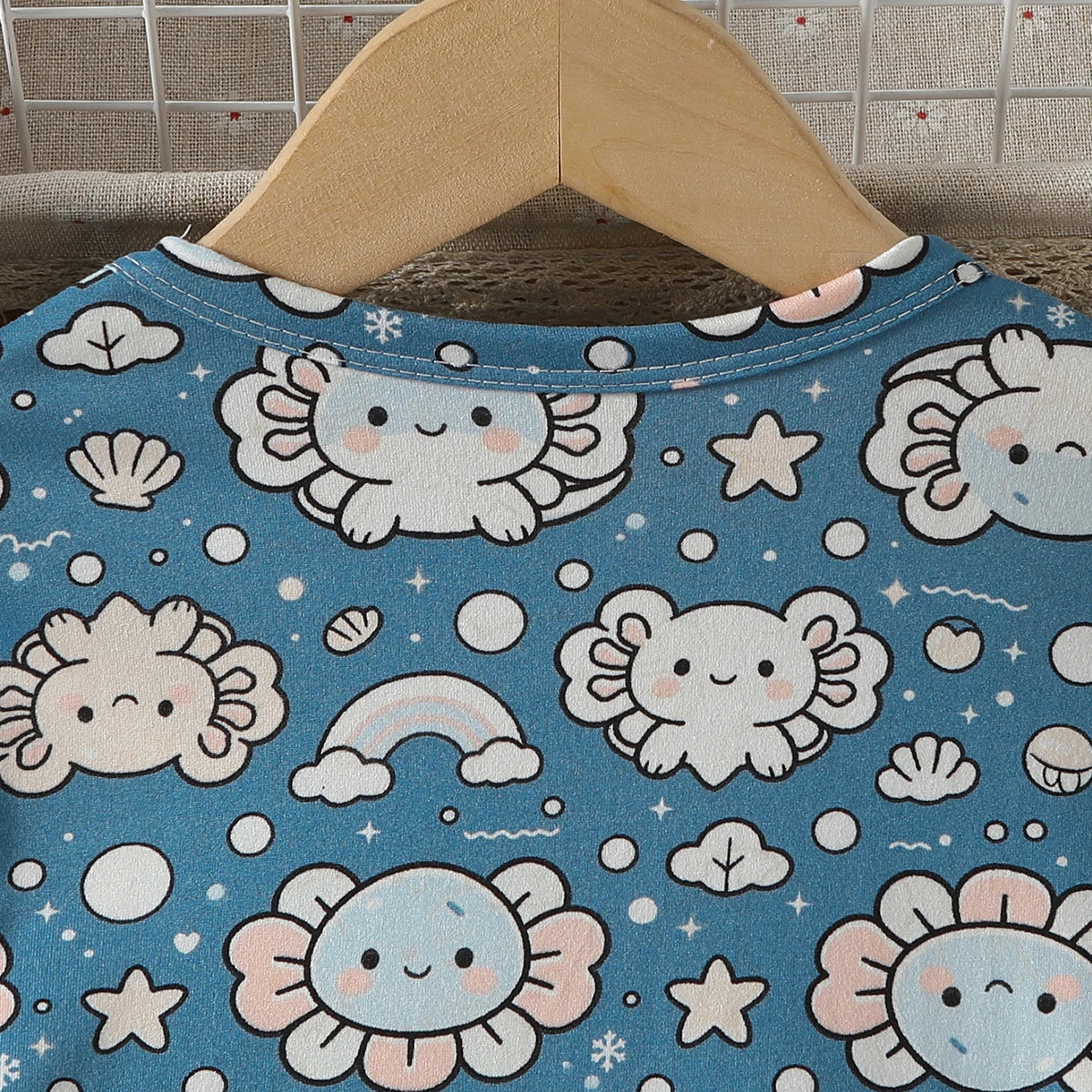 2-teiliges Set aus warmer, mit niedlichen Cartoon-Motiven bedruckter Unterwäsche für Herbst und Winter. Rundhals-Schlafanzug für Jungen und Mädchen. – Detail 7