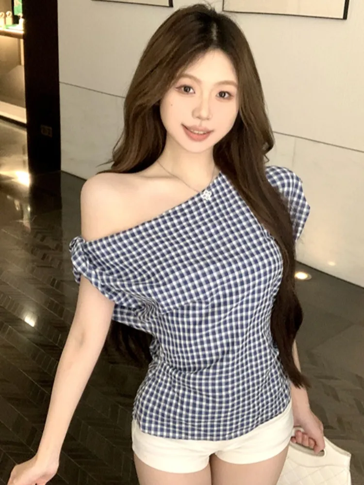 

Unique Beautiful Plaid Short Sleeve Shoulder Bared Side Collar Shirt Women's Slim Fit Summer New Style Citywalk Polyester Fiber