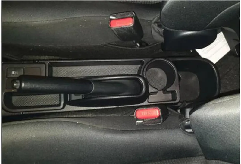 Für Toyota Yaris 3 und Toyota Hybrid Yaris Vitz: Auto-Armlehnenbox, Aufbewahrungsbox für den Innenraum mit USB-Ladefunktion, Auto-Zubehör – Detail 3