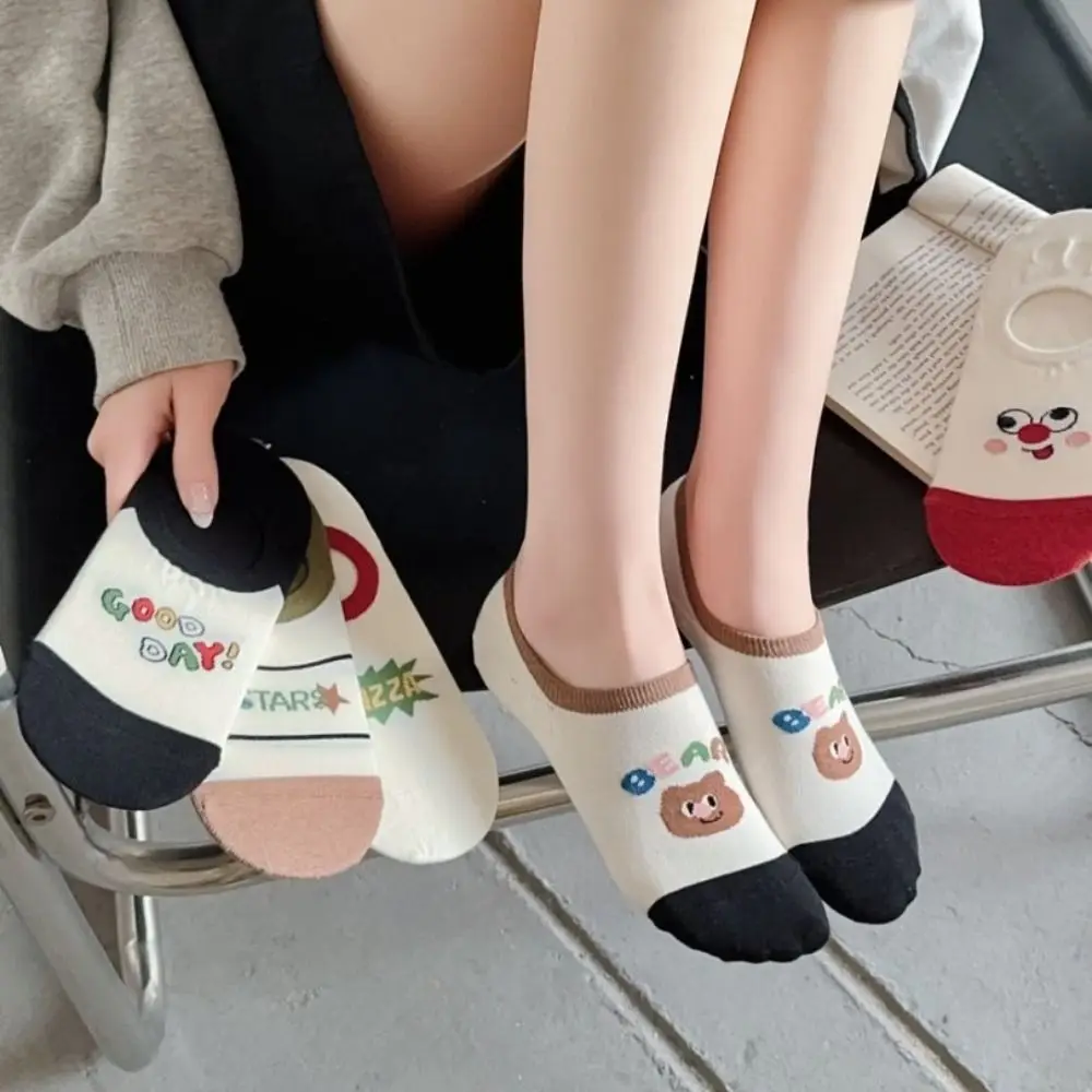 

3Pairs Cute Cotton Boat Socks Sweat Absorption Patchwork Ankle Thin Socks Cartoon Graffiti Anti Slip Invisible Socks Women