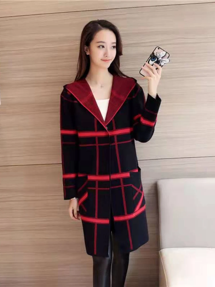 2024 Spring and Autumn New In Women Clothing Korean Fashion Casual Hooded Sweater Cardigan Loose Plaid Knitwear Coat Women