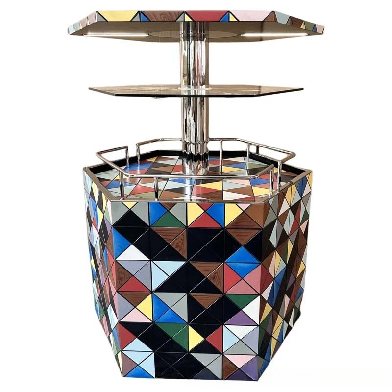 Light luxury stainless steel painted wine cabinet, high-end villa home living room creative display cabinet