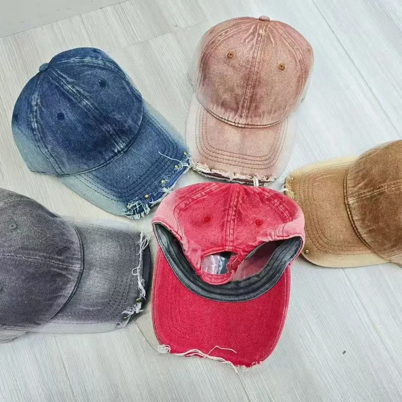 Korean-style trendy fashion ripped soft-top baseball cap that makes the face look smaller