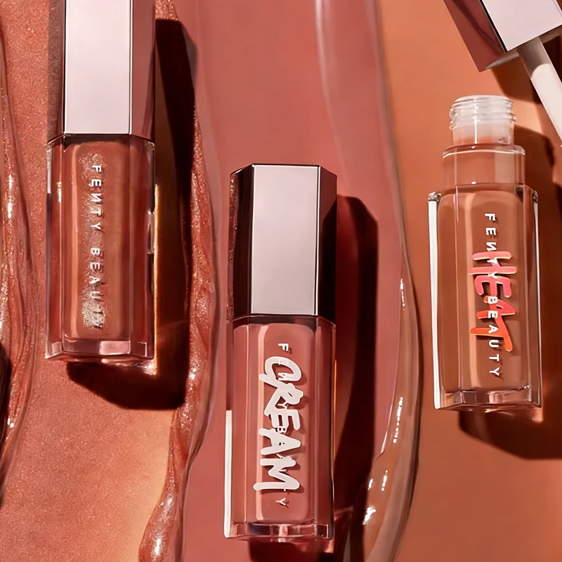 Fenty Beauty FENTY GLOW Brillo Labial Hidratante Universal de Alto Brillo y No Pegajoso con Manteca de Karité Vegano y Libre de Crueldad para Todos los Tonos de Piel