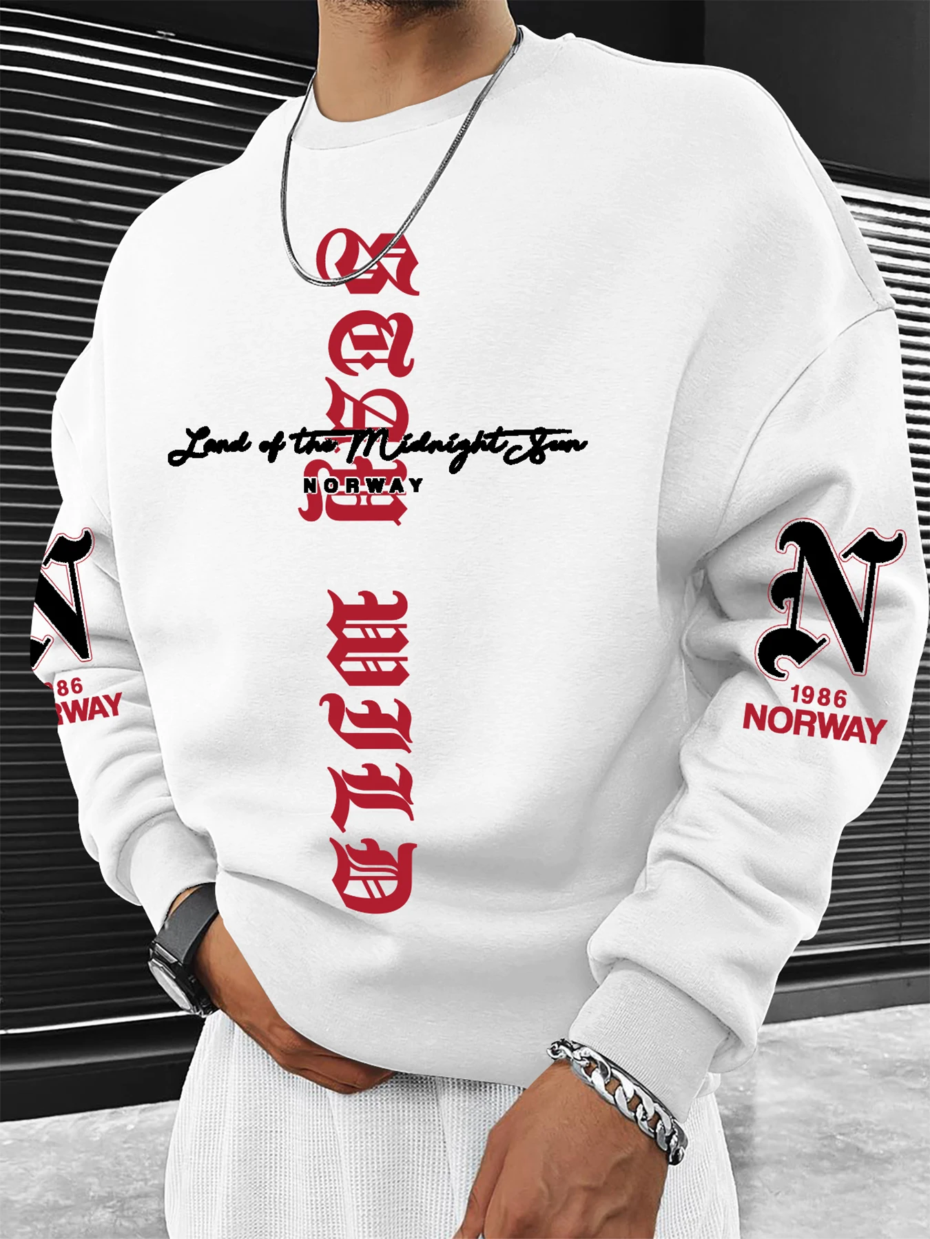 Herren Oversize-Sweatshirt mit überschnittenen Schultern, Vintage-Norwegen-Textdruck, Hip-Hop-Freizeitpullover – Detail 4