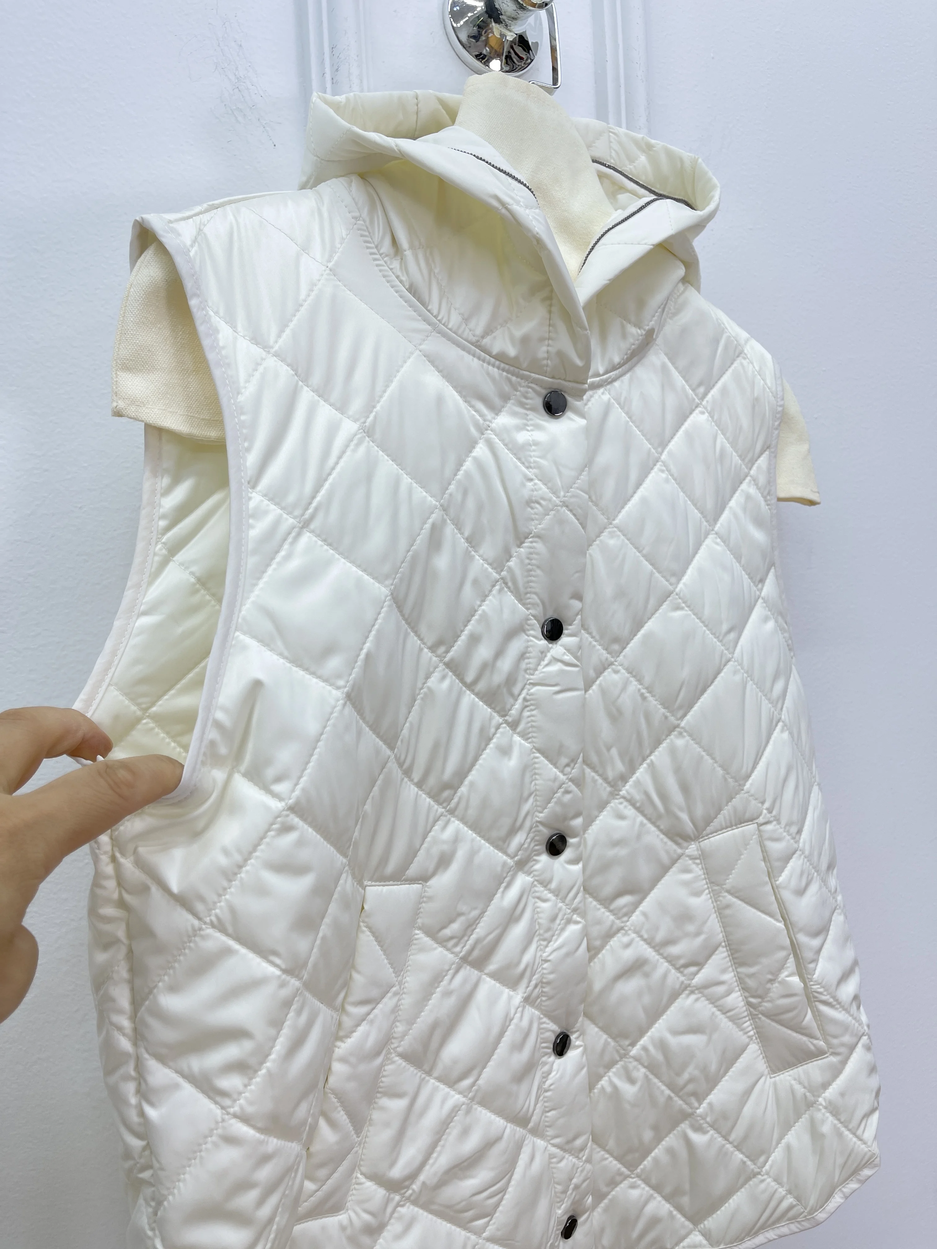 

Vest 25 Autumn And Winter New Hooded Diamond Pattern Jacket Loose Casual Versatile Sleeveless Waistcoat Goose Down