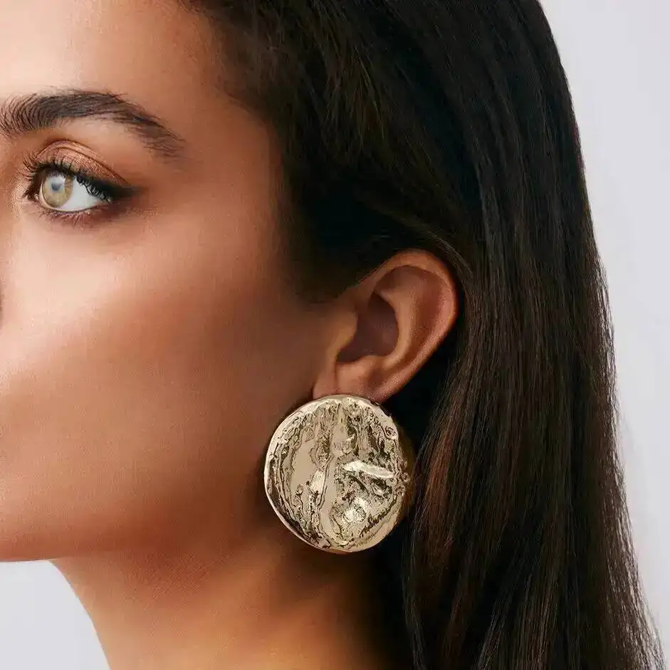 

PuRui Fashion Creative Hyperbole Large Round Stud Earrings for Women Vintage Gothic Gold Color Earrings Charm Aesthetics Jewelry