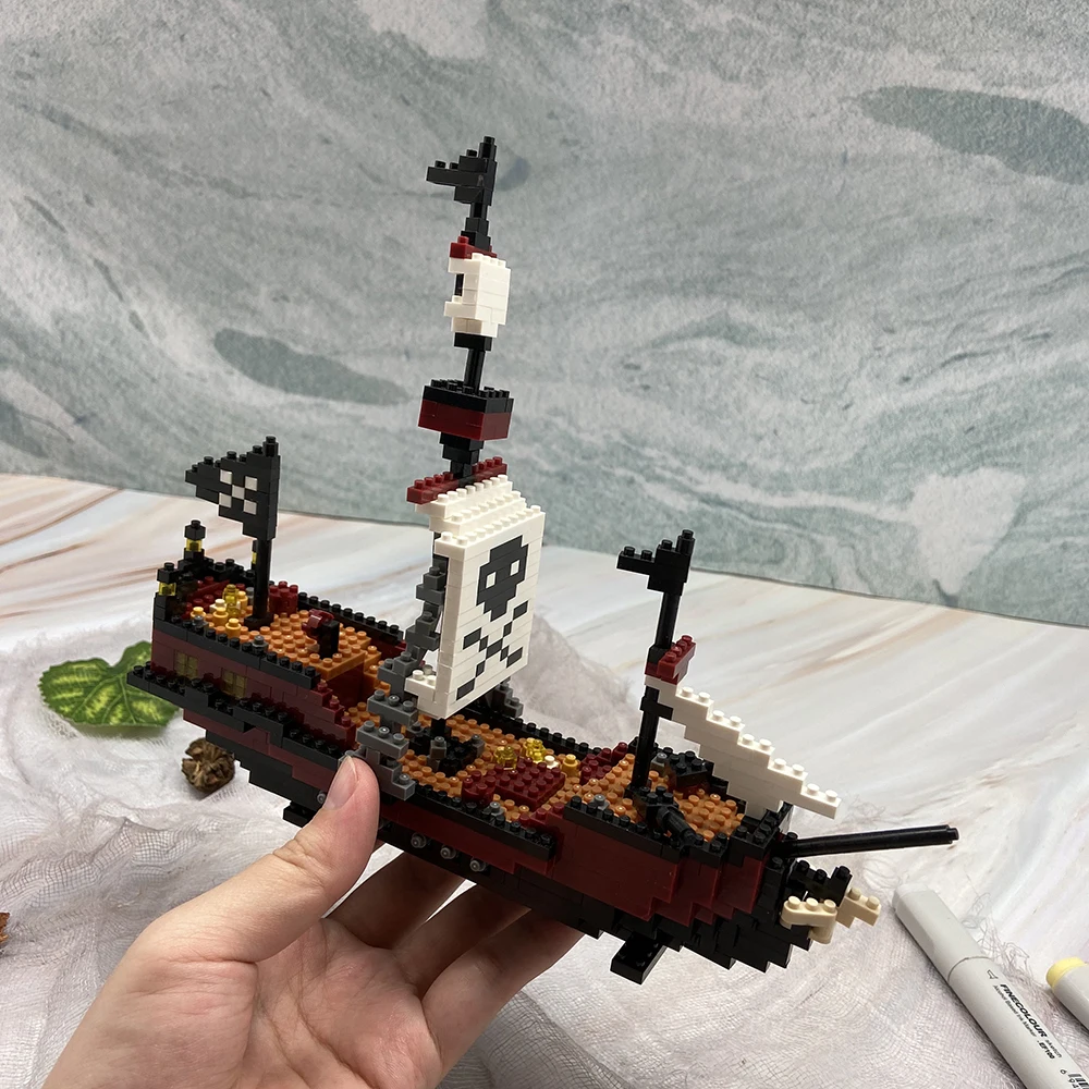 عرف بنيت الأسود القراصنة سفينة البلاستيك ثلاثية الأبعاد نموذج اللبنات للبالغين ، الأولاد ، ألعاب الطوب الصغيرة الصغيرة ، المراكب الشراعية تجميع مجموعات ، بيع