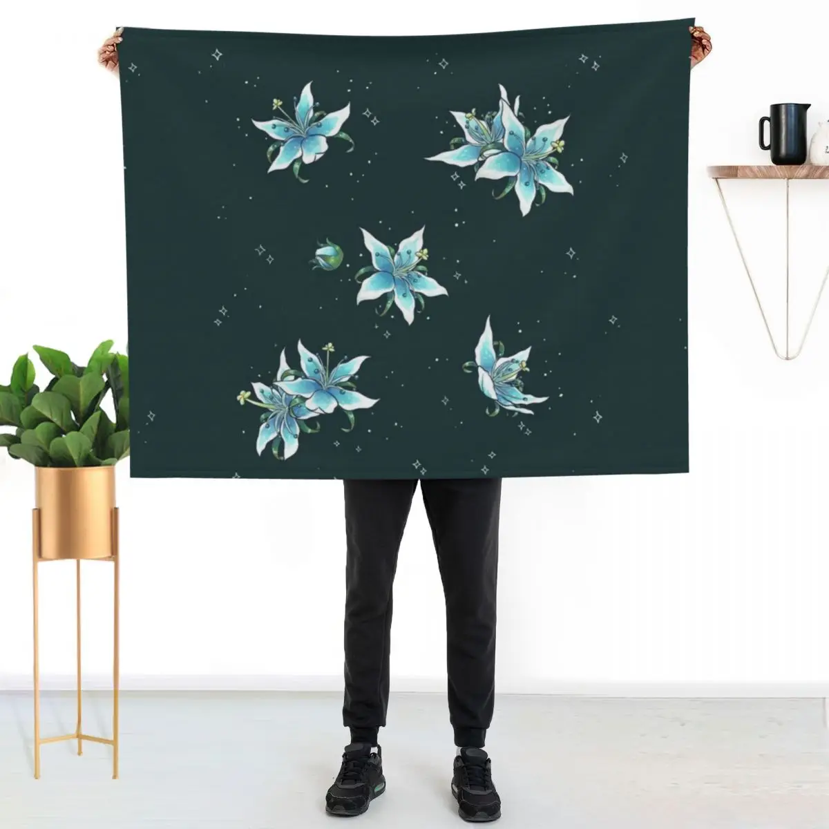 

Silent Princess pattern Throw Blanket Shaggy Furry Soft Blanket for Bedroom Living Room