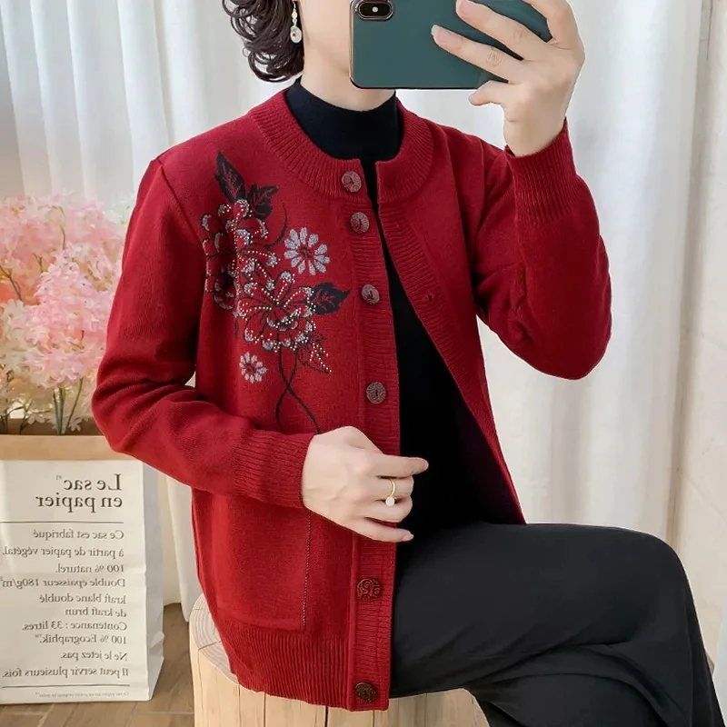 Middle-Aged And Elderly mothers Spring Autumn New  Knitted Cardigan Loose Sweater Coat Knitted Outside Keep Warm Primer Shirt  