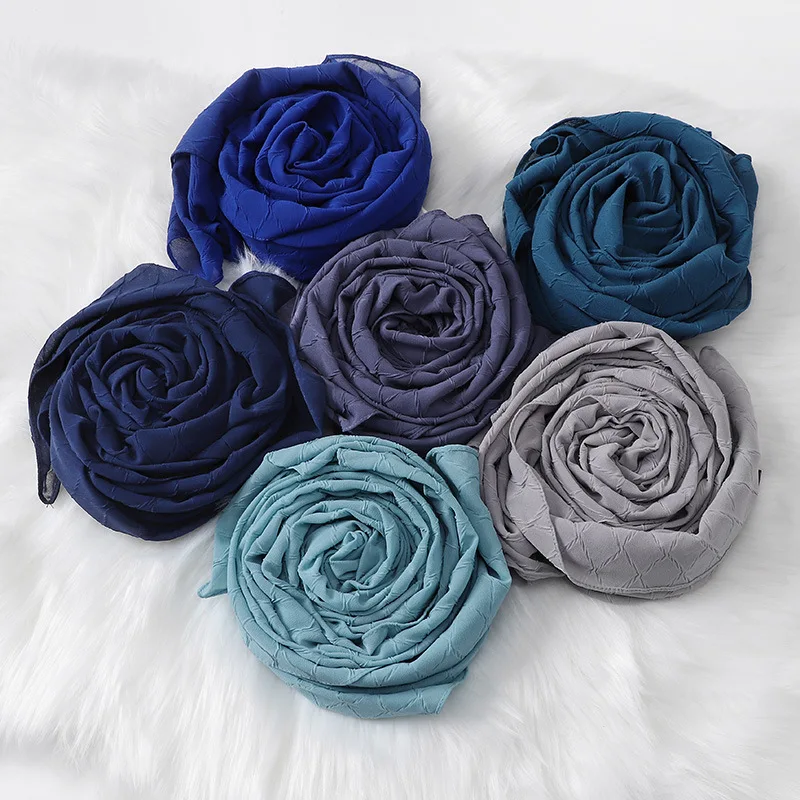 Women Wrinkle Pearl Chiffon Hijabs Muslim Fashion Woman Undercap Islamic Headband New Design Scarf Beach Sunscreen Turban