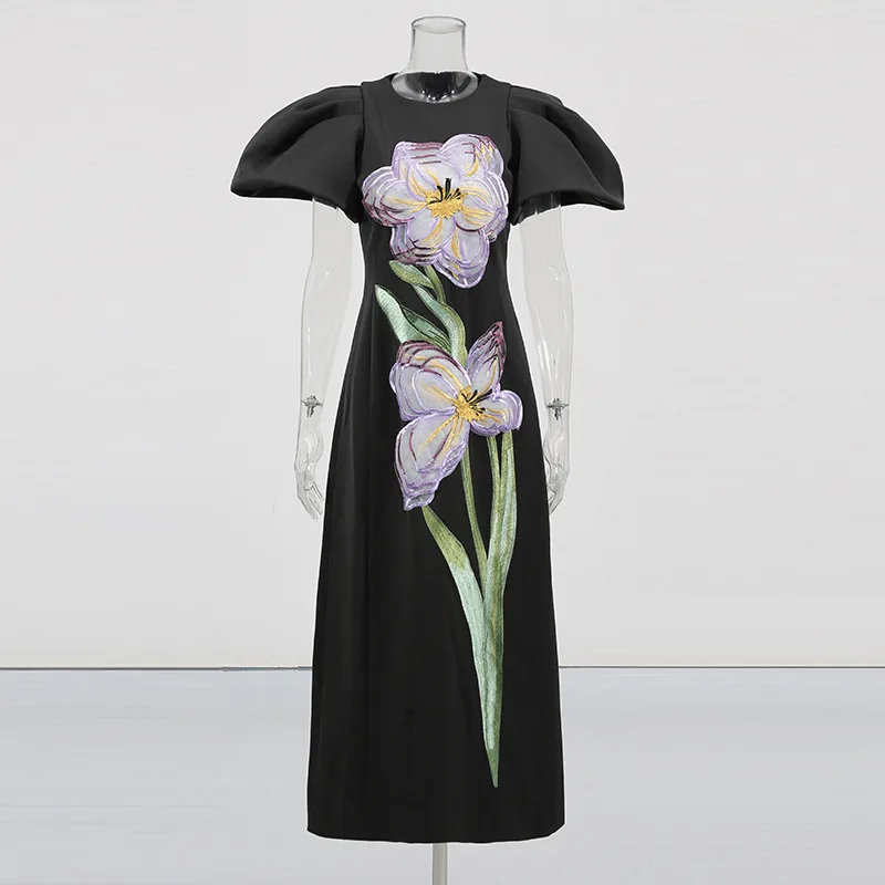 

2025 womens dress Black White Embroidery Short Sleeve