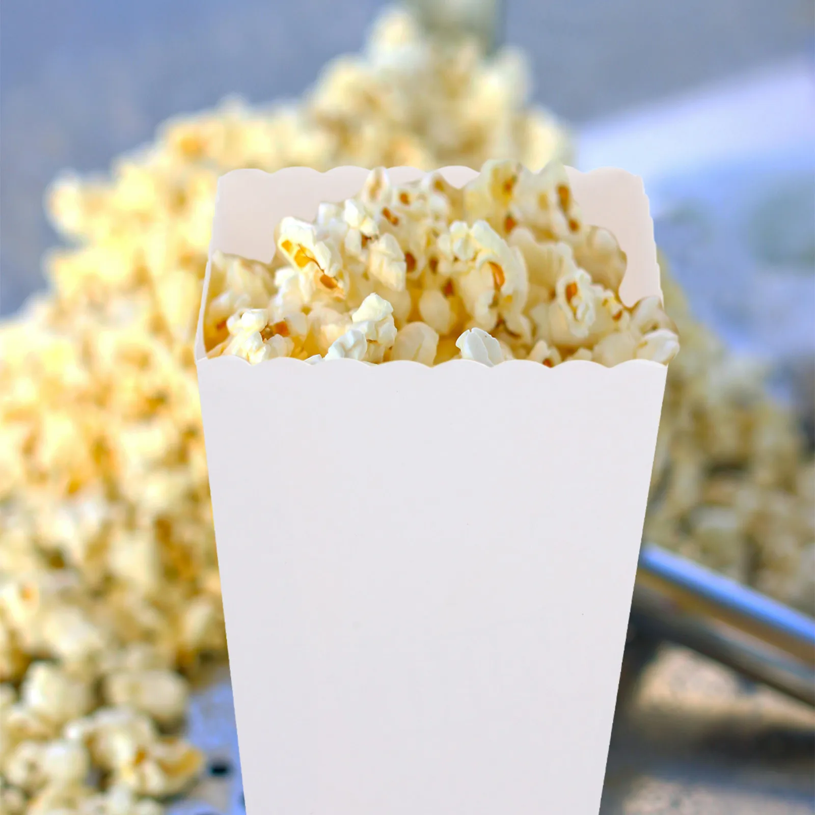 50Pcs Versatile Disposable Popcorn Boxes Black White Paper Snack Cups for Parties Fries Chicken Nuggets Charcuterie Popcorn