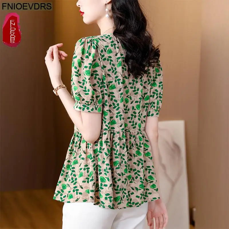 Loose Clothes Women 2025 Summer Short Sleeve Casual Retro Vintage Green Floral Print Peplum Tops O Neck Lady Shirts Blouses
