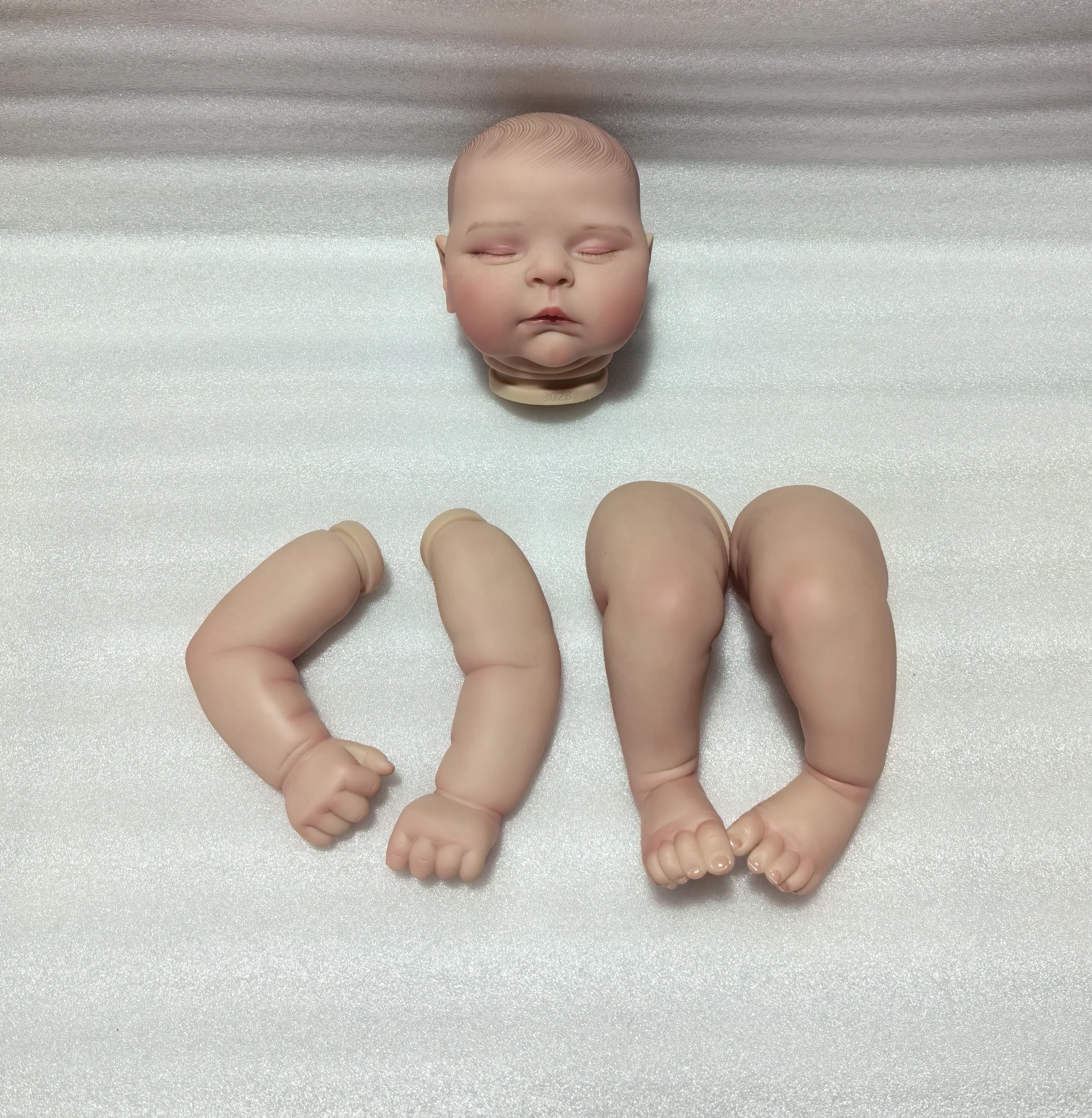 NPK 19inch Finished Doll Size Already Painted Kits Peaches Very Lifelike With Many Details Veins same As picture with Extra Body